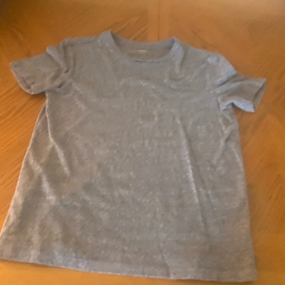 Old Navy shirt sleeve shirt